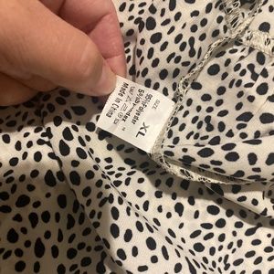 White and black Animal print dress *bubble sleeves*
